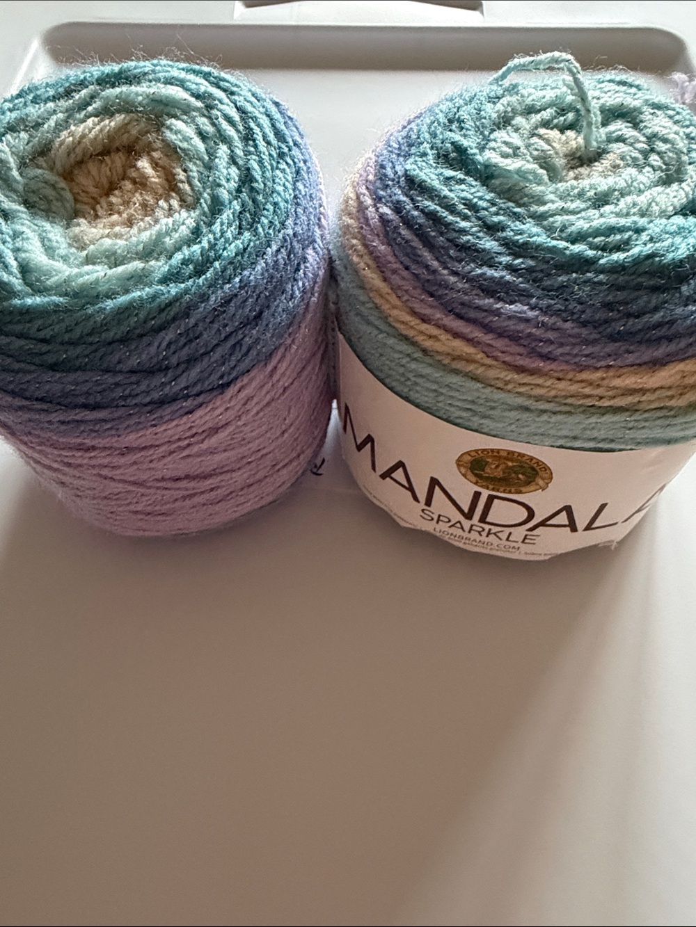 Mandala sparkle yarn